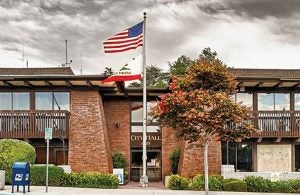 La Cañada Flintridge City Hall